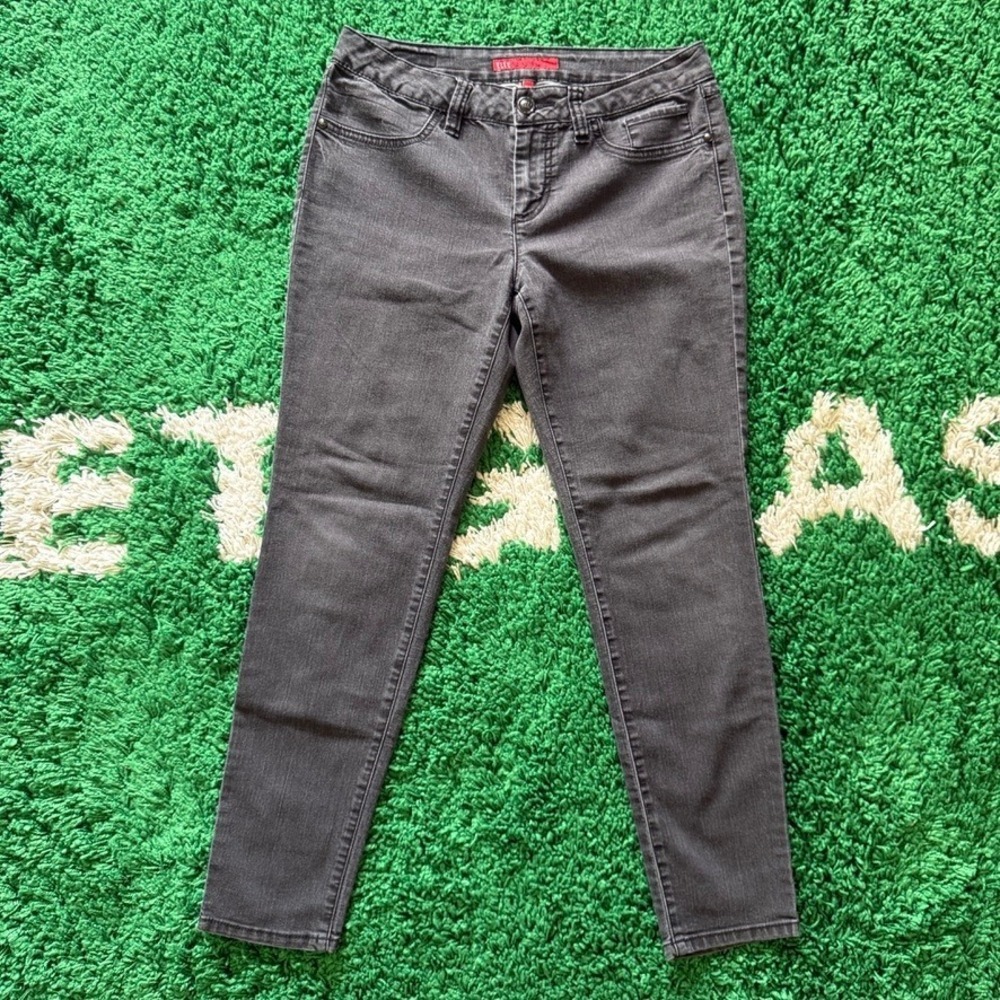 ELLE Gray Wash Skinny Jeans Women's Size 10R